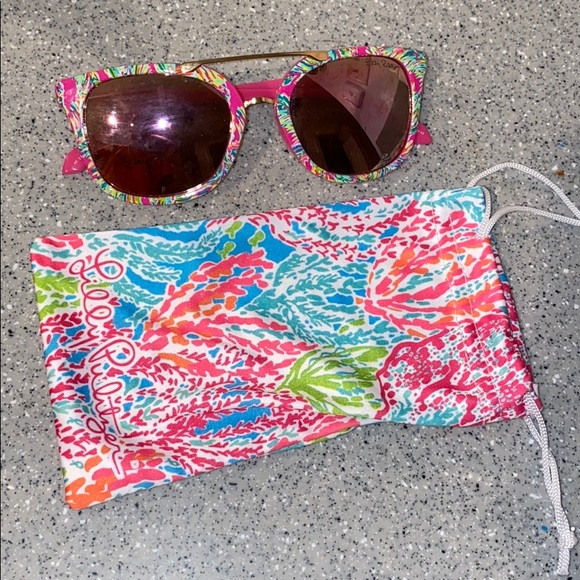 Lilly Pulitzer Accessories - Lilly Pulitzer sunglasses